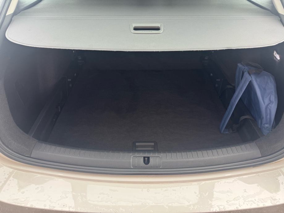 Seat Leon 2,0 TDI dsg u sustavu PDV-a, fotografija 6
