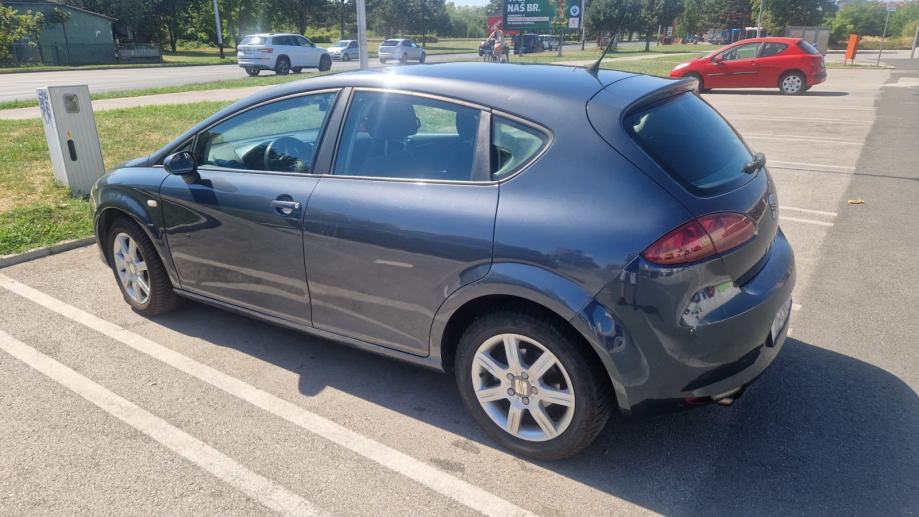 Seat Leon 2,0 TDI, fotografija 2