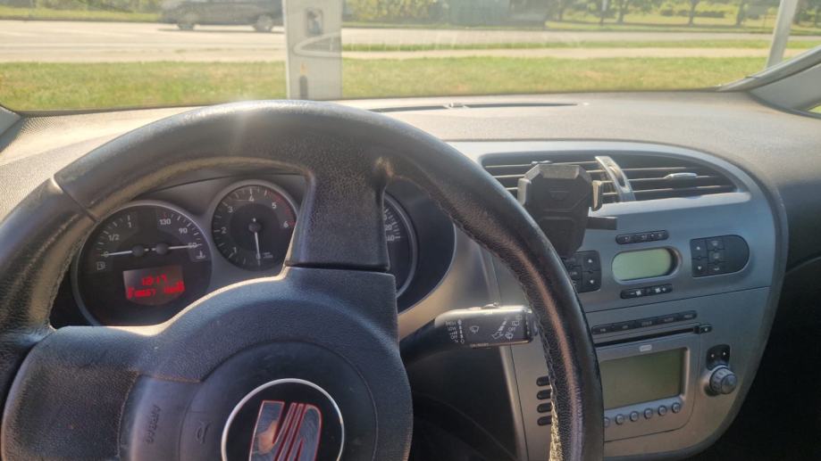 Seat Leon 2,0 TDI, fotografija 4