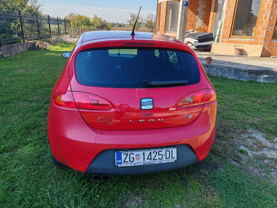 Seat Leon FR 2,0 TFSI, fotografija 2
