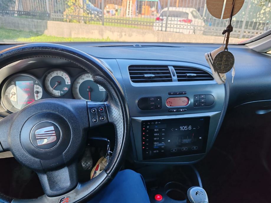 Seat Leon FR 2,0 TFSI, fotografija 5