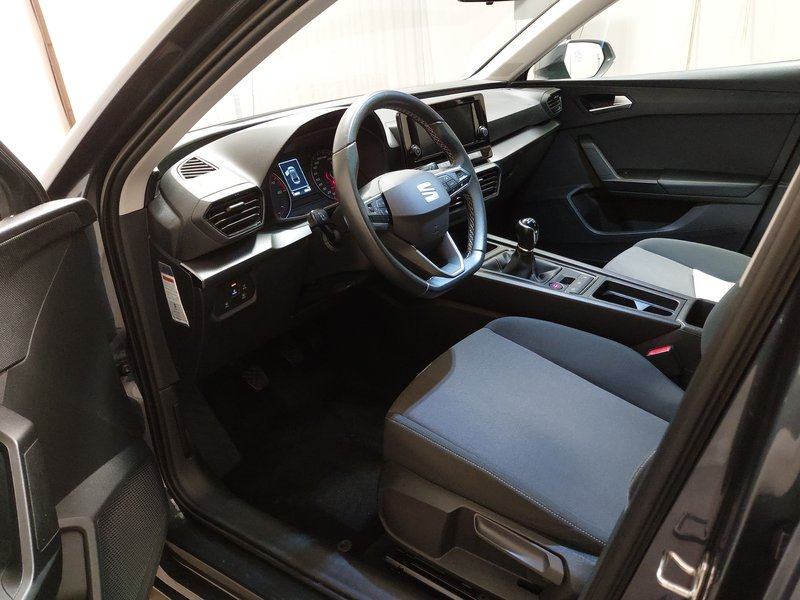 SEAT Leon Sportstourer 1.0 TSI Reference • LED, fotografija 6