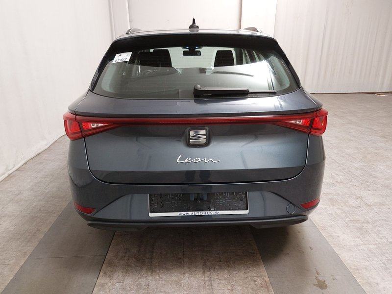 SEAT Leon Sportstourer 1.0 TSI Reference • LED, fotografija 14