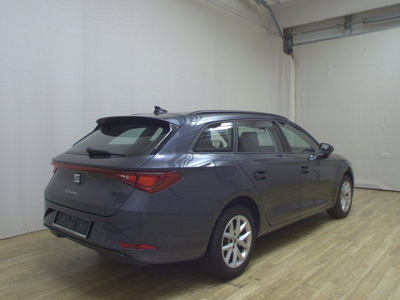 SEAT Leon Sportstourer 2.0 TDI automatik Style • ACC • Full LED, fotografija 4