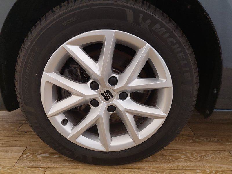 SEAT Leon Sportstourer 2.0 TDI automatik Style • ACC • Full LED, fotografija 8