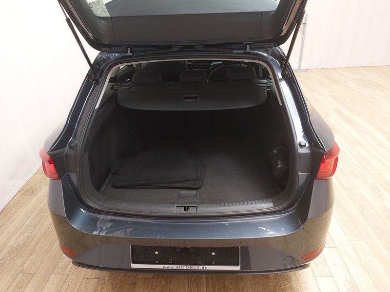 SEAT Leon Sportstourer 2.0 TDI automatik Style • ACC • Full LED, fotografija 15