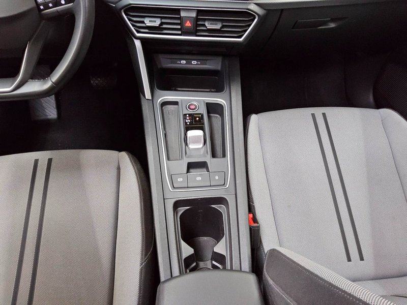 SEAT Leon Sportstourer 2.0 TDI automatik Style • ACC • LED, fotografija 6
