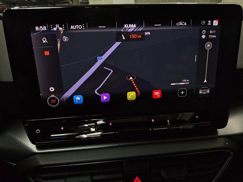 SEAT Leon Sportstourer 2.0 TDI automatik Style • ACC • LED, fotografija 7