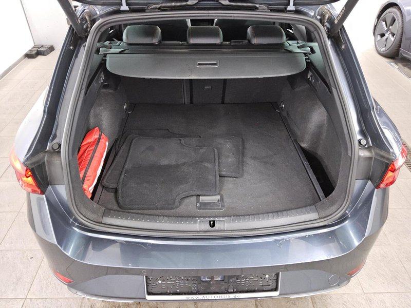 SEAT Leon Sportstourer 2.0 TDI FR-Line automatik • ACC • adaptivni ovj, fotografija 13
