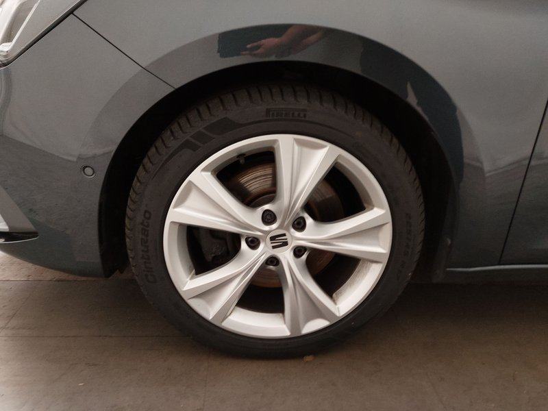 SEAT Leon Sportstourer 2.0 TDI FR-Line automatik • ACC • AHK, fotografija 8