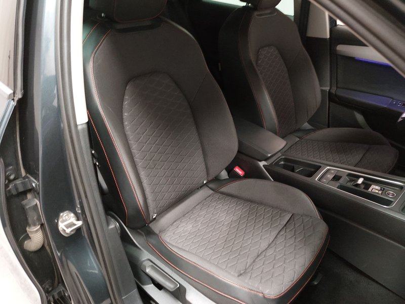 SEAT Leon Sportstourer 2.0 TDI FR-Line automatik • ACC • AHK, fotografija 10
