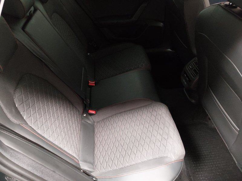 SEAT Leon Sportstourer 2.0 TDI FR-Line automatik • ACC • AHK, fotografija 12