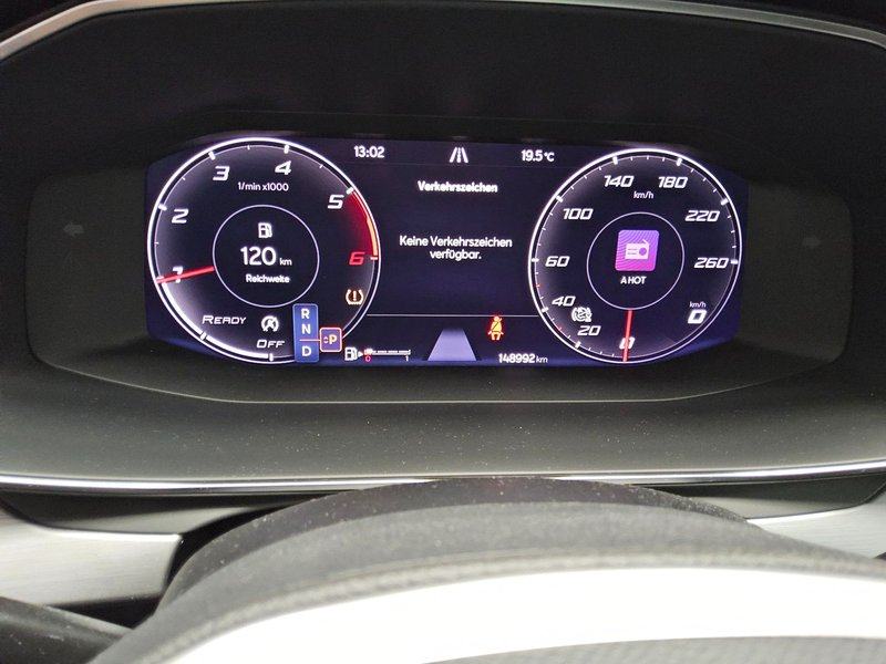 SEAT Leon Sportstourer 2.0 TDI FR-Line automatik • ACC • LED, fotografija 8