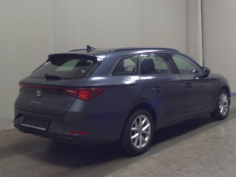 SEAT Leon Sportstourer 2.0 TDI Style automatik • Full LED, fotografija 4