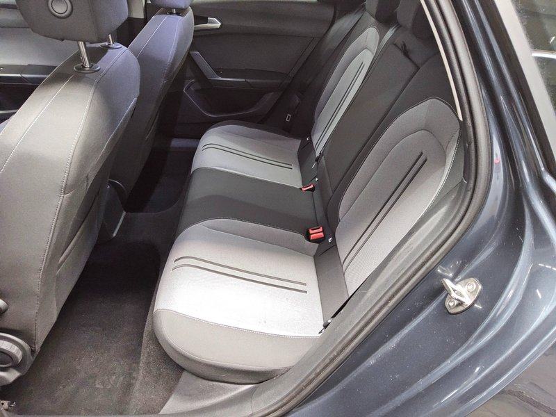 SEAT Leon Sportstourer 2.0 TDI Style automatik • Full LED, fotografija 13