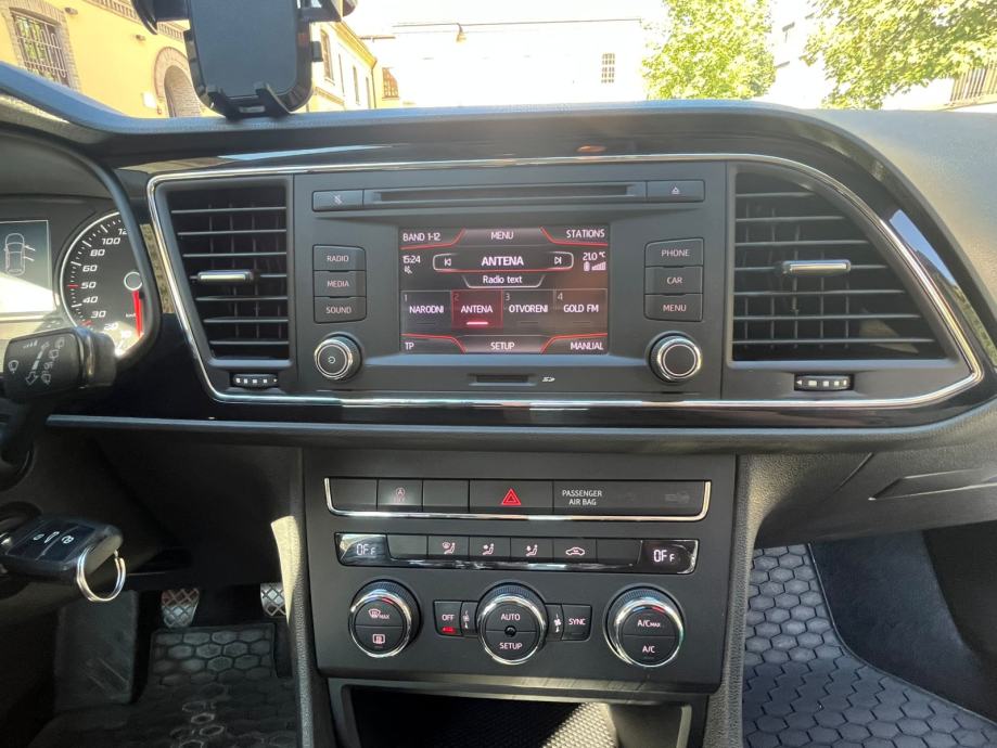 SEAT Leon ST 1.6 TDI Style 77 kW – 139.147 km – reg. 07/2027 – 2 ključ, fotografija 10