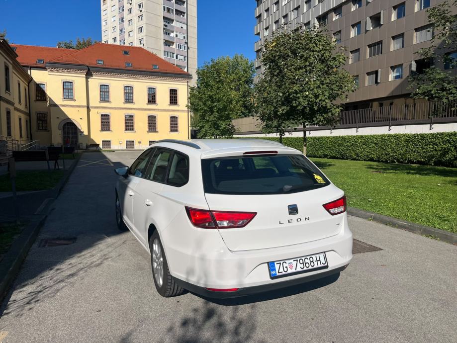 SEAT Leon ST 1.6 TDI Style 77 kW – 139.147 km – reg. 07/2027 – 2 ključ, fotografija 6