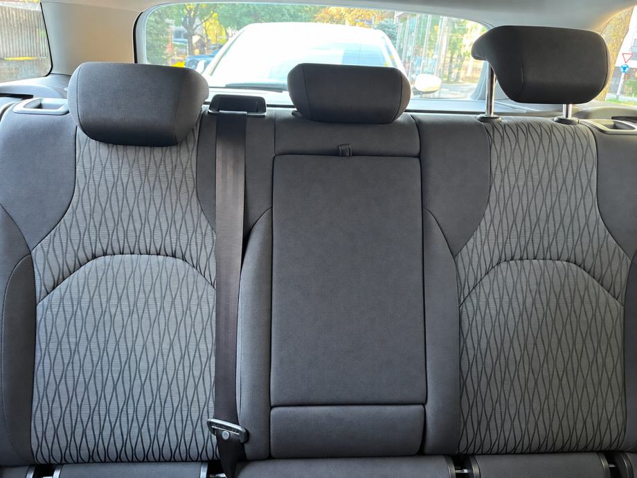 SEAT Leon ST 1.6 TDI Style 77 kW – 139.147 km – reg. 07/2027 – 2 ključ, fotografija 11