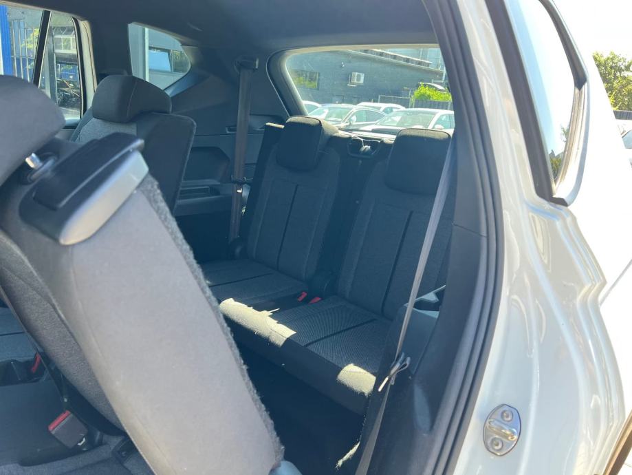 Seat Tarraco 2,0 TDI automatik,STYLE,,7 SJEDALA, fotografija 9