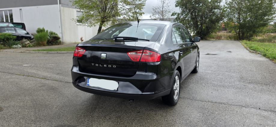 Seat Toledo 1,6 TDI reg. do 03/27, Vrlo dobro stanje, fotografija 15