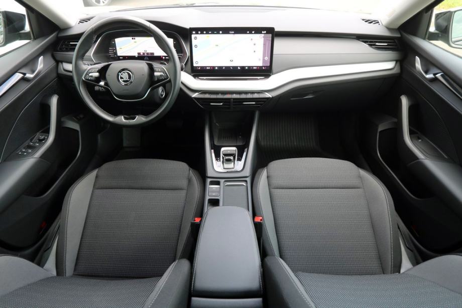 Škoda 2.0 TDI DSG-Tiptronik Selection Matrix LED VIRTUAL 150 KS, fotografija 5