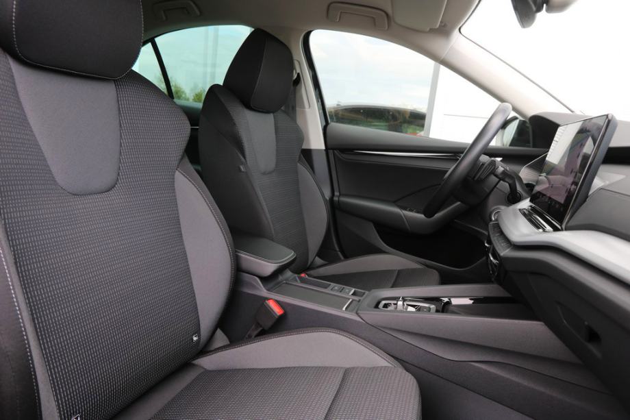 Škoda 2.0 TDI DSG-Tiptronik Selection Matrix LED VIRTUAL 150 KS, fotografija 7