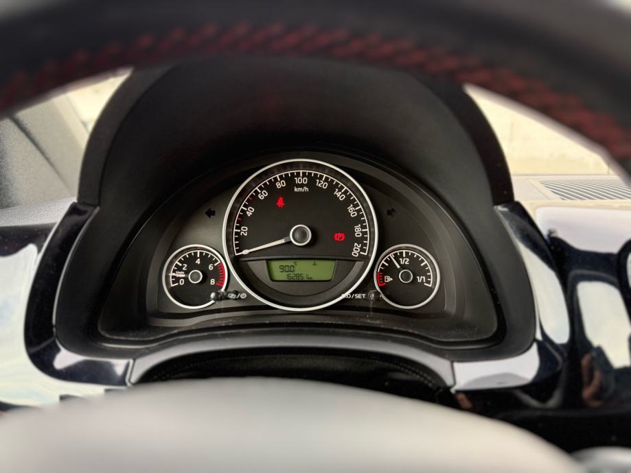 ŠKODA CITYGO 1.0 MONTE CARLO 2015, fotografija 9