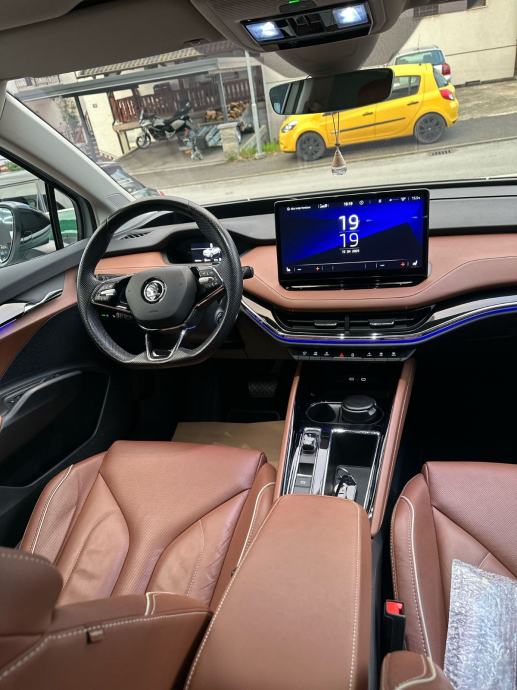 Škoda Enyaq iV 80 77 kWh – PANORAMA – FULL OPREMA – 204 KS, fotografija 9