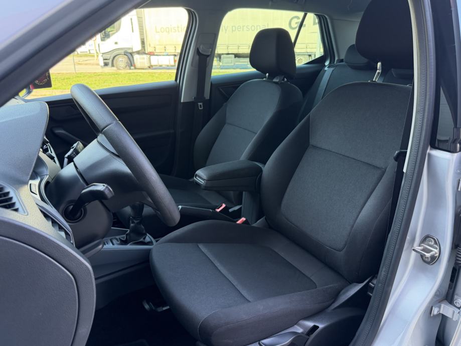 •SKODA FABIA 1,0 MPI•HR AUTO,KAO NOVI••SERVISNA,DVA KLJUCA••, fotografija 14