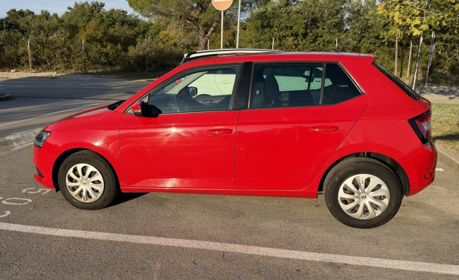 Škoda Fabia 1,0, fotografija 8