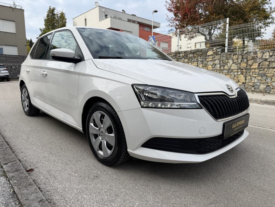 Škoda Fabia 1,0 TSI 95ks,JAMSTVO 12mj, NIJE UVOZ, REGISTRIRAN, U PDV-u, fotografija 4