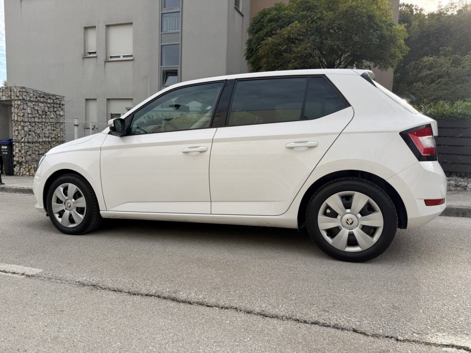 Škoda Fabia 1,0 TSI 95ks,JAMSTVO 12mj, NIJE UVOZ, REGISTRIRAN, U PDV-u, fotografija 5