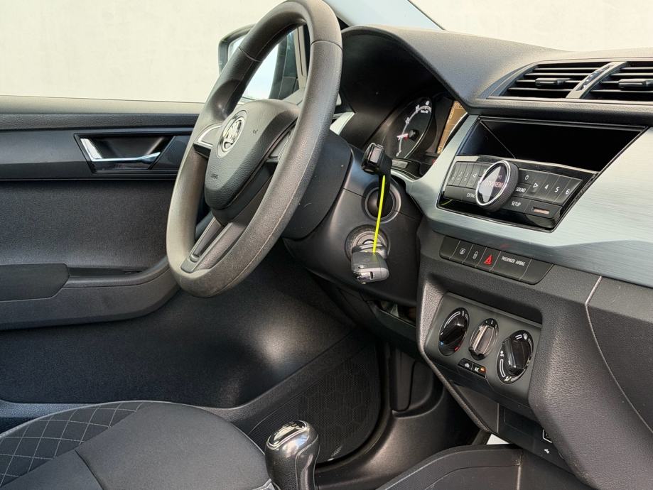 Škoda Fabia 1,0 TSI HR AUTO NIJE UVOZ ⭐️12 mj.JAMSTVO⭐️, fotografija 20