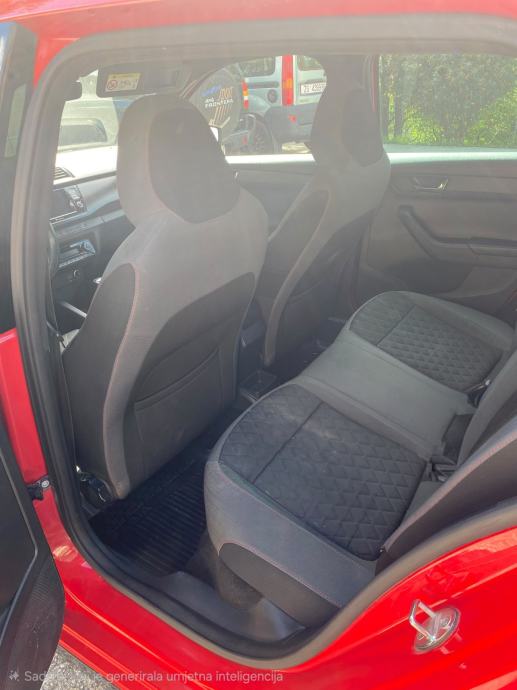 Škoda Fabia 1,0 TSI - panorama - 2 seta kotača, fotografija 13