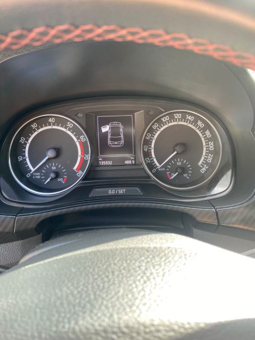 Škoda Fabia 1,0 TSI - panorama - 2 seta kotača, fotografija 11