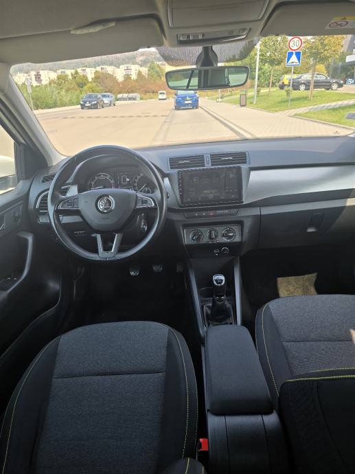 Škoda Fabia 1,0 TSI, fotografija 7