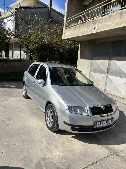Škoda Fabia 1,2 12V, pogled izvana - slika 2