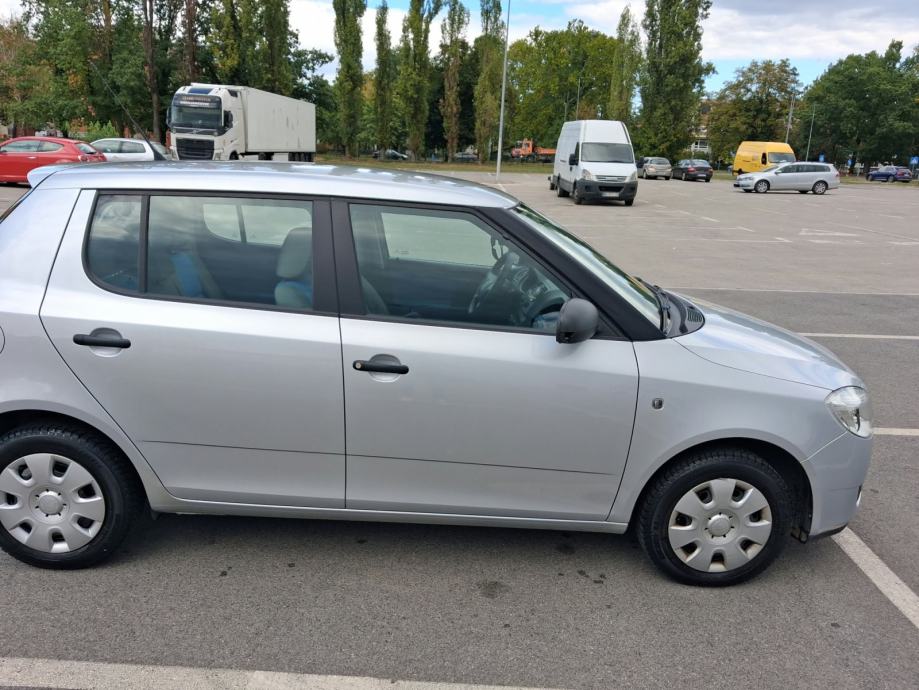 ŠKODA FABIA 1.2 BENZIN 2007 GODINA PRESLA SAMO 79 000KM PRVI VLASNIK, fotografija 4