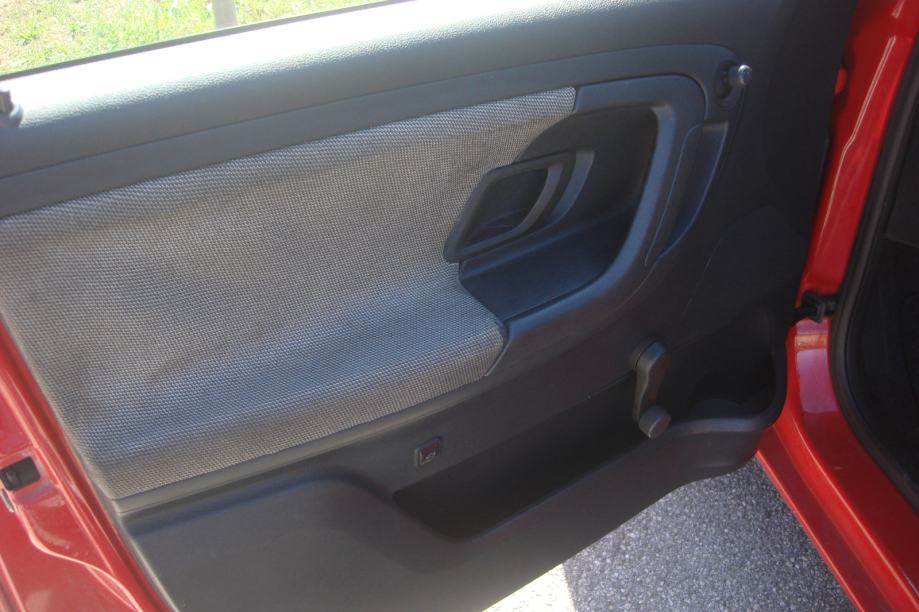 ŠKODA FABIA 1,2 HTP CLASSIC**REGISTRIRANA 07/27***KLIMA*****ODLIČNA**, fotografija 7