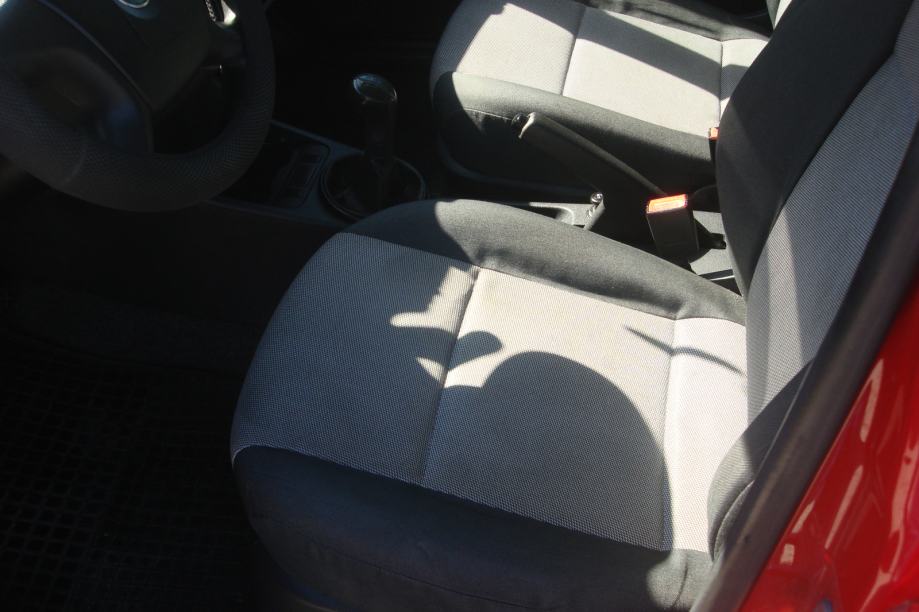 ŠKODA FABIA 1,2 HTP CLASSIC**REGISTRIRANA 07/27***KLIMA*****ODLIČNA**, fotografija 8
