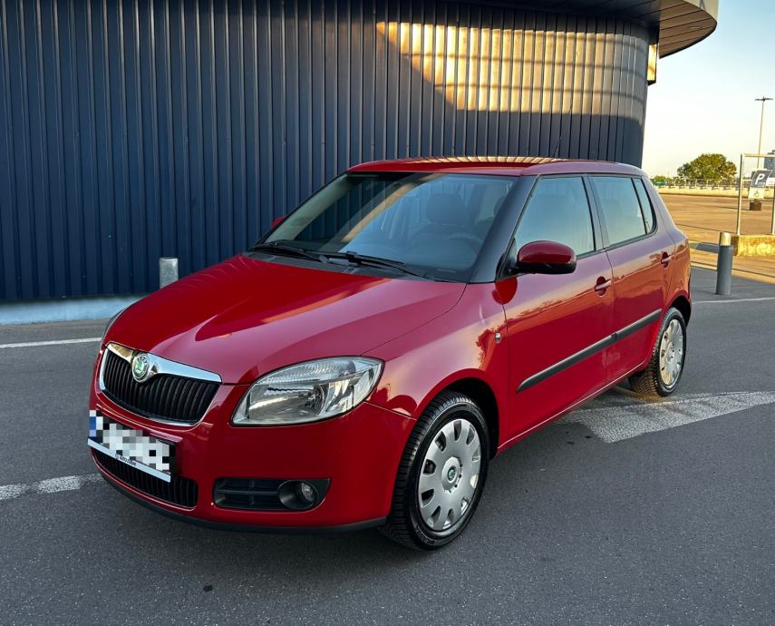 Škoda Fabia 1,2*Reg god dana 09/2027*Klima*Veliki servis*Super stanje*, fotografija 4
