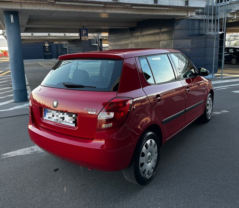 Škoda Fabia 1,2*Reg god dana 09/2027*Klima*Veliki servis*Super stanje*, fotografija 8
