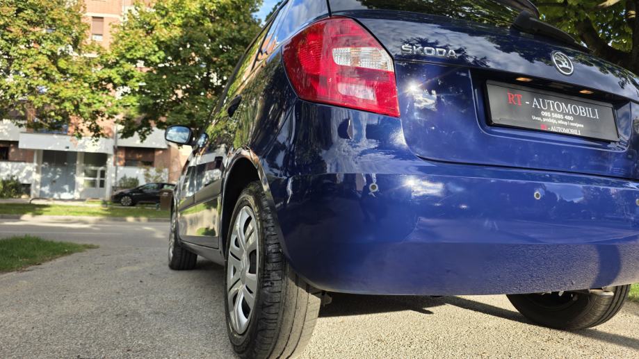 Škoda Fabia 1,2 benzin, 1. vlasnik, servisna, klima, PDC, ODLIČNA..., fotografija 8