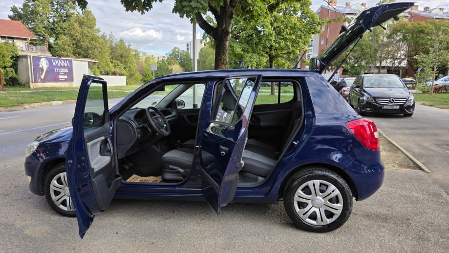 Škoda Fabia 1,2 benzin, 1. vlasnik, servisna, klima, PDC, ODLIČNA..., fotografija 12
