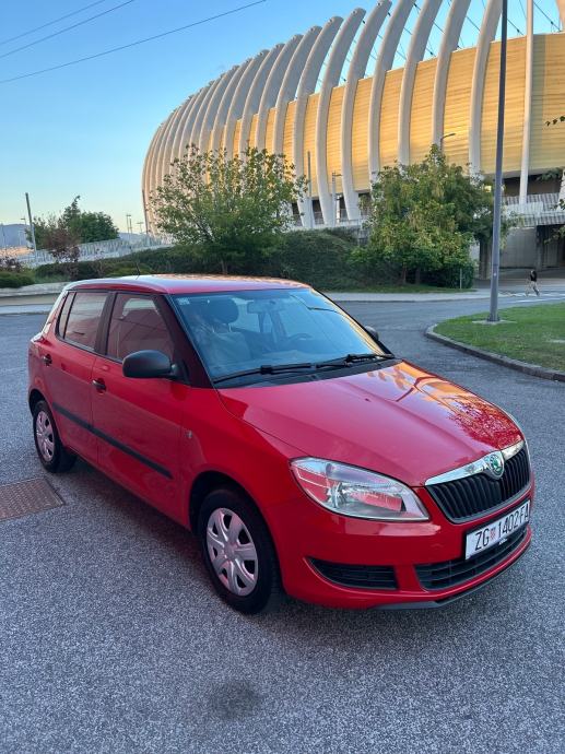 Škoda Fabia 1.2htp / Hr auto / 2013god, fotografija 3