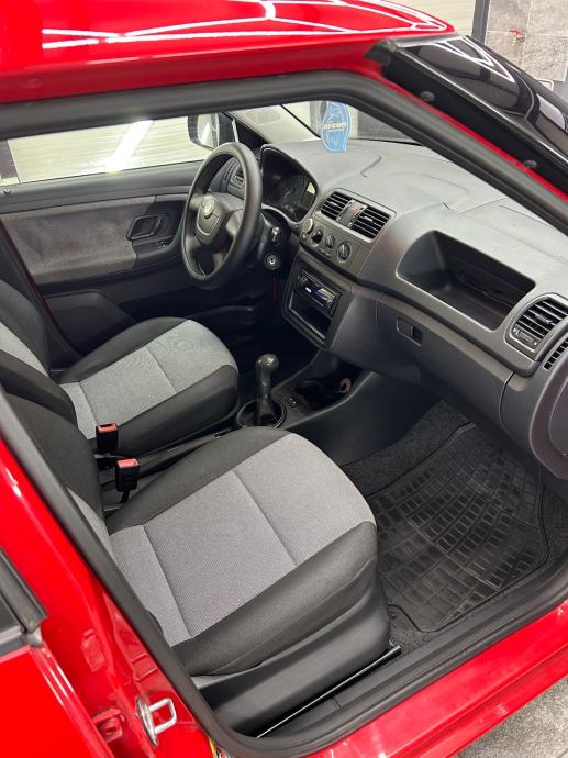 Škoda Fabia 1.2htp / Hr auto / 2013god, fotografija 10