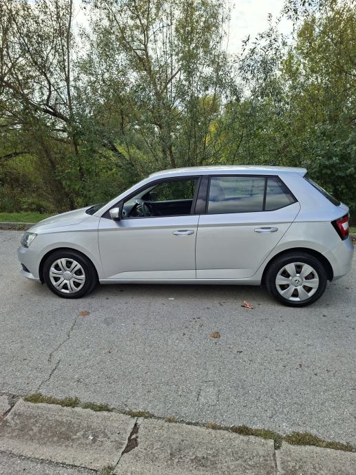 Škoda Fabia 1.4, fotografija 7