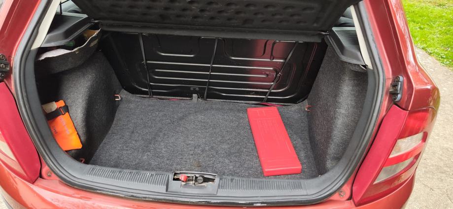 Škoda Fabia 1,4, pogled izvana - slika 5
