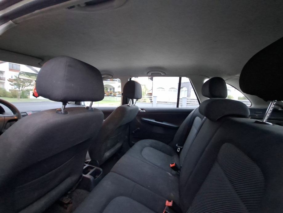 Škoda Fabia 1,4 TDI godina 2007, fotografija 5