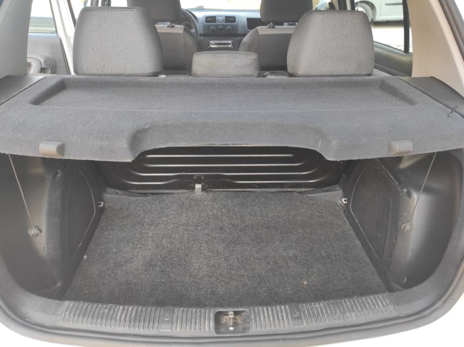 Škoda Fabia 1,2 BENZIN,KLIMA,SAMO 160 TKM.IMA POTVRDA,UREDNA, fotografija 10